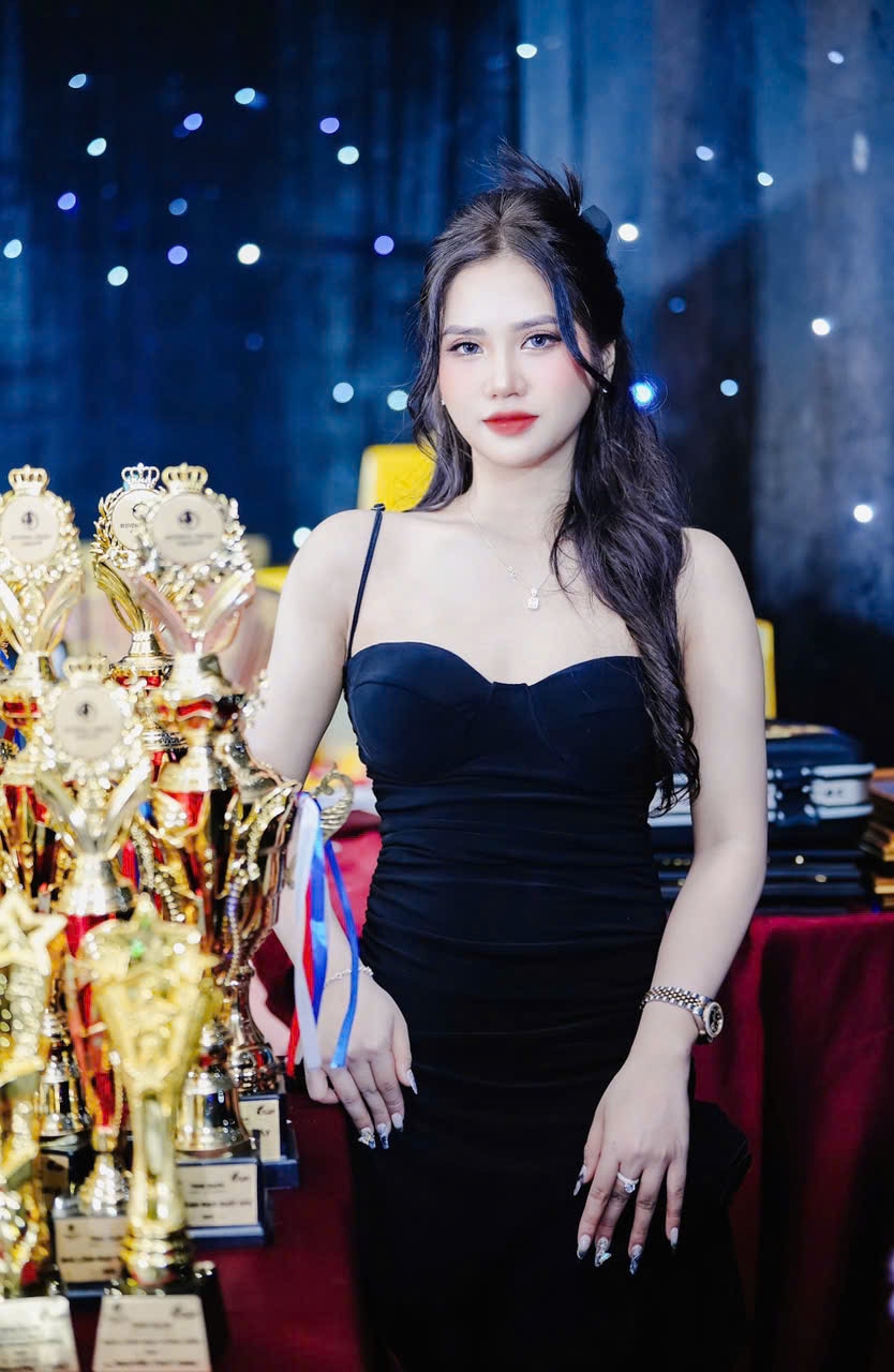 Đinh-Kiều-Oanh