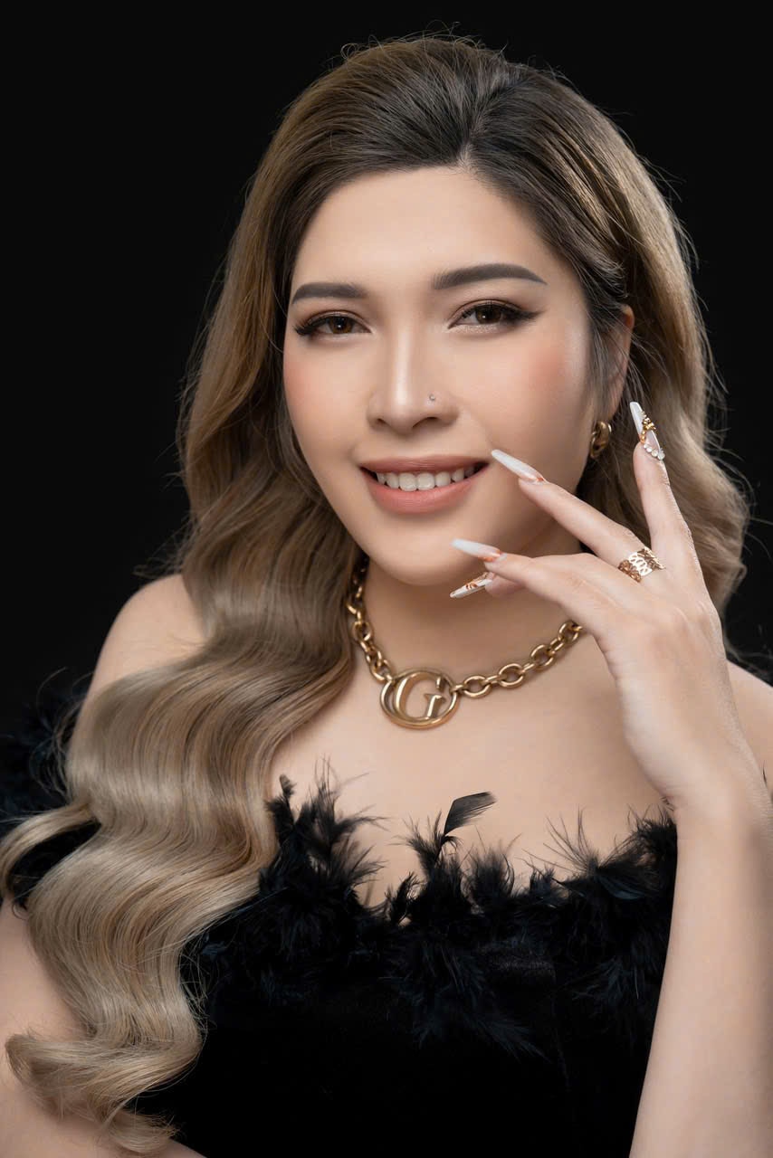 trang-xu-nail-saoviet247-1