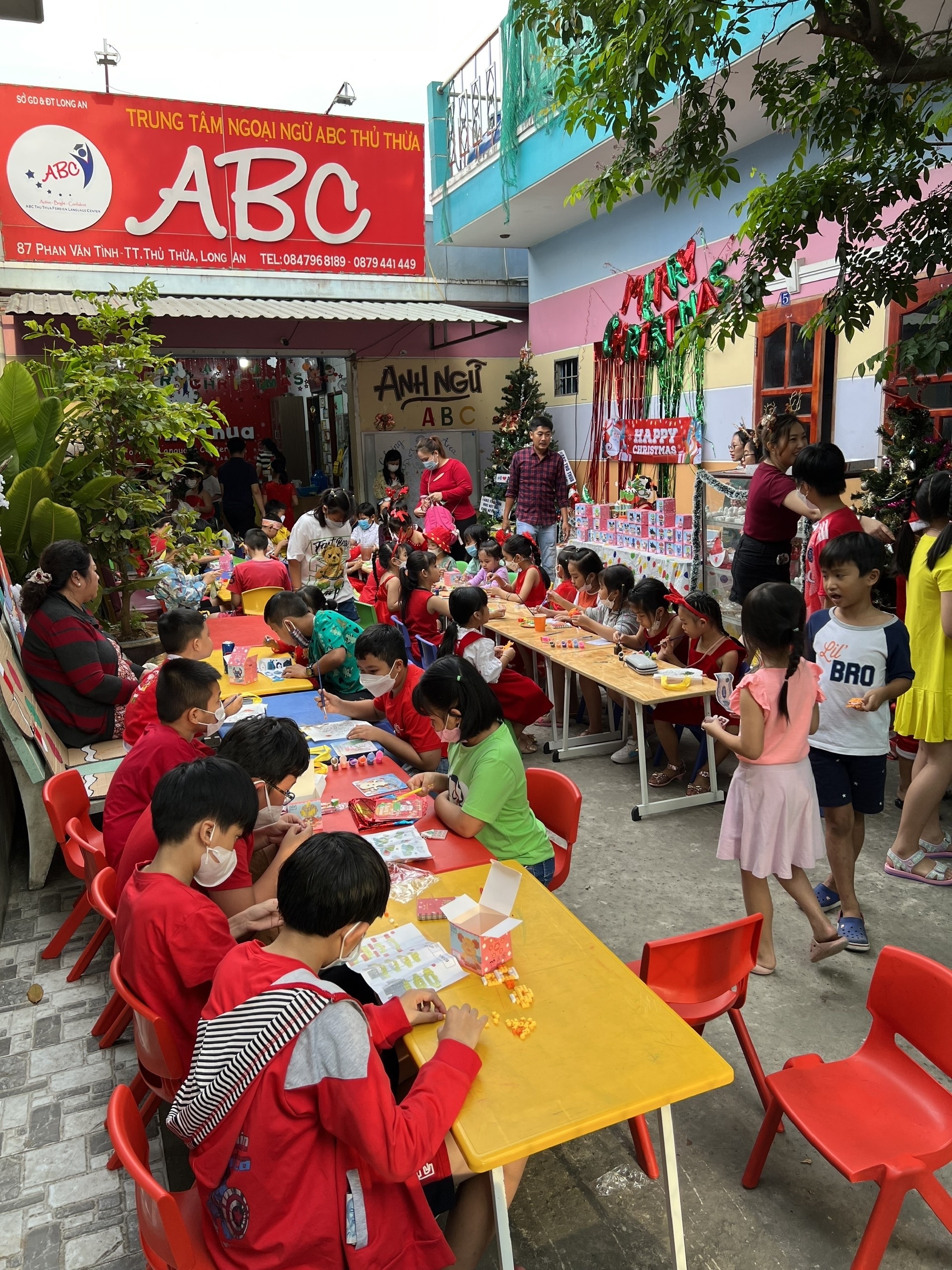 Trung tâm Anh ngữ ABC Thủ Thừa chinh phục niềm tin bằng chính chất lượng giảng dạy