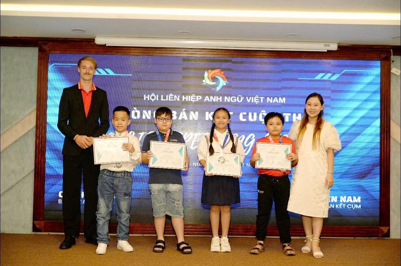 Trung tâm anh ngữ ABC Thủ Thừa – Chắp cánh ước mơ hội nhập quốc tế từ vùng quê