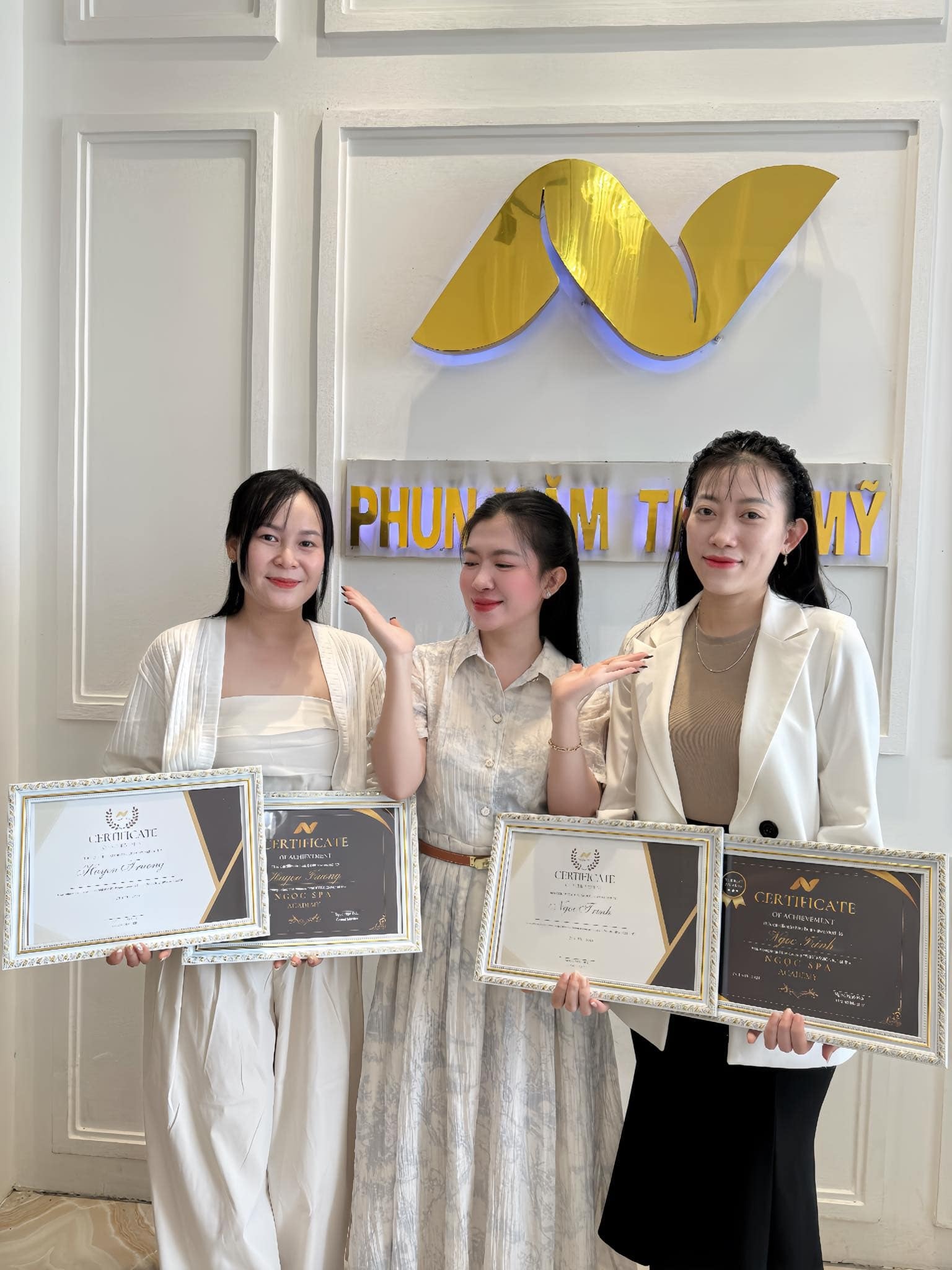 Với triết lý “làm nghề bằng cái tâm” - Ngọc Spa còn là nơi tận tâm, truyền cảm hứng cho nhiều học viên trẻ