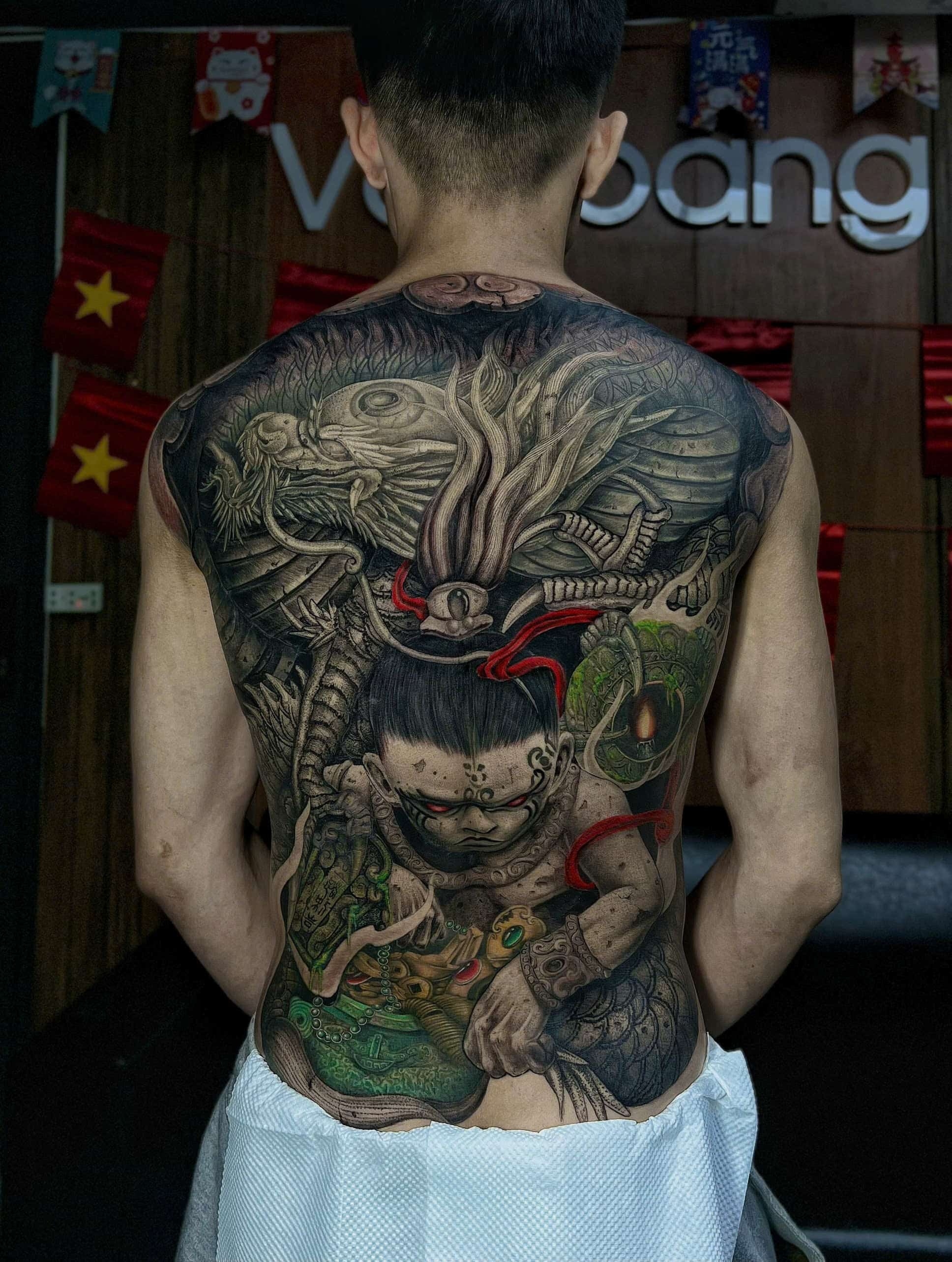 vo-hoang-tattoo-2