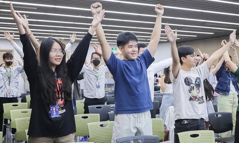 Sinh viên Đại học Văn Lang trong một hoạt động, tháng 3/2025. Ảnh: Van Lang University Fanpage