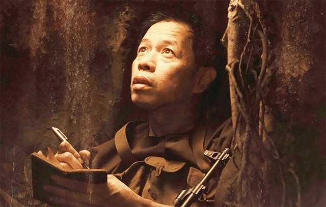 Thái Hòa (vai Bảy Theo) trong phim Địa đạo- Mặt trời trong bóng tối