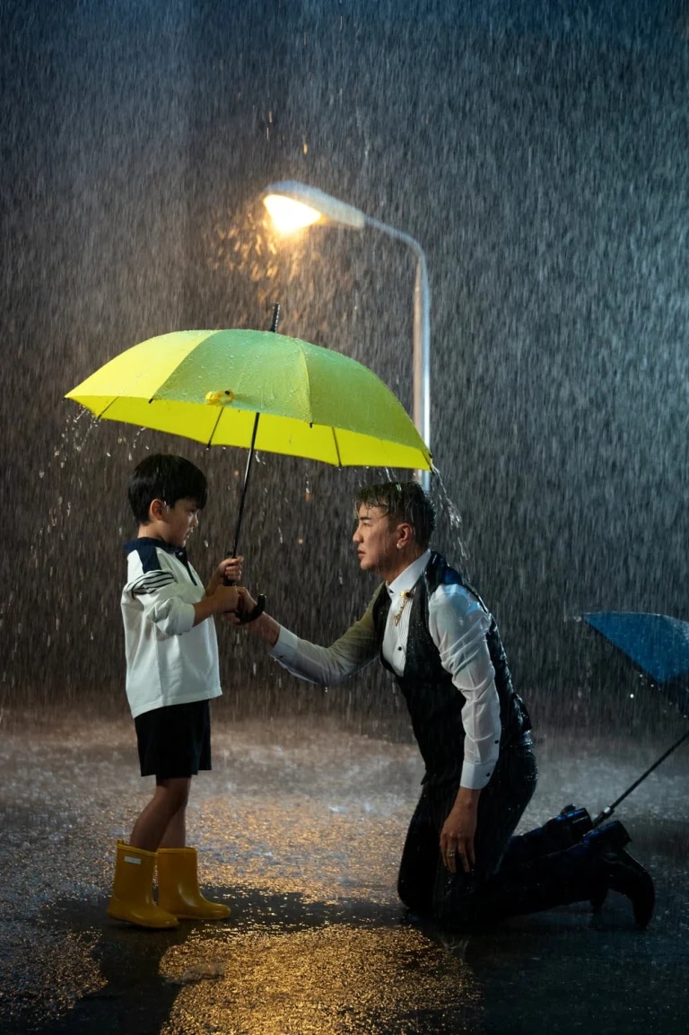 Đàm Vĩnh Hưng cùng con trai ra mắt MV “Đừng hỏi anh như thế”-4