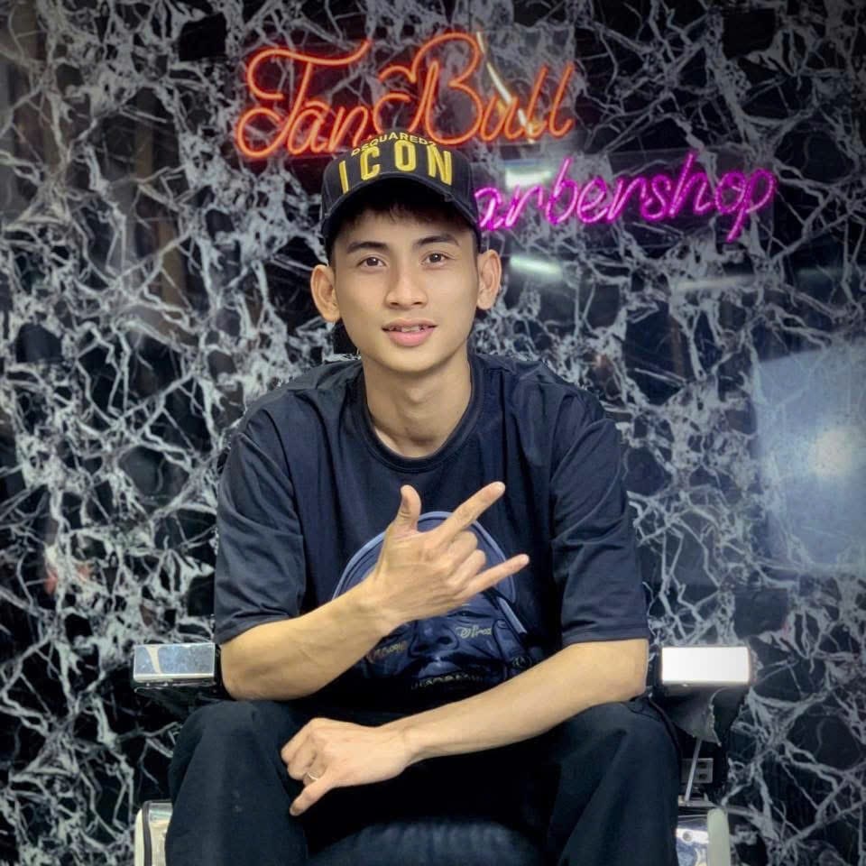 tan-bull-tattoo-toc-1