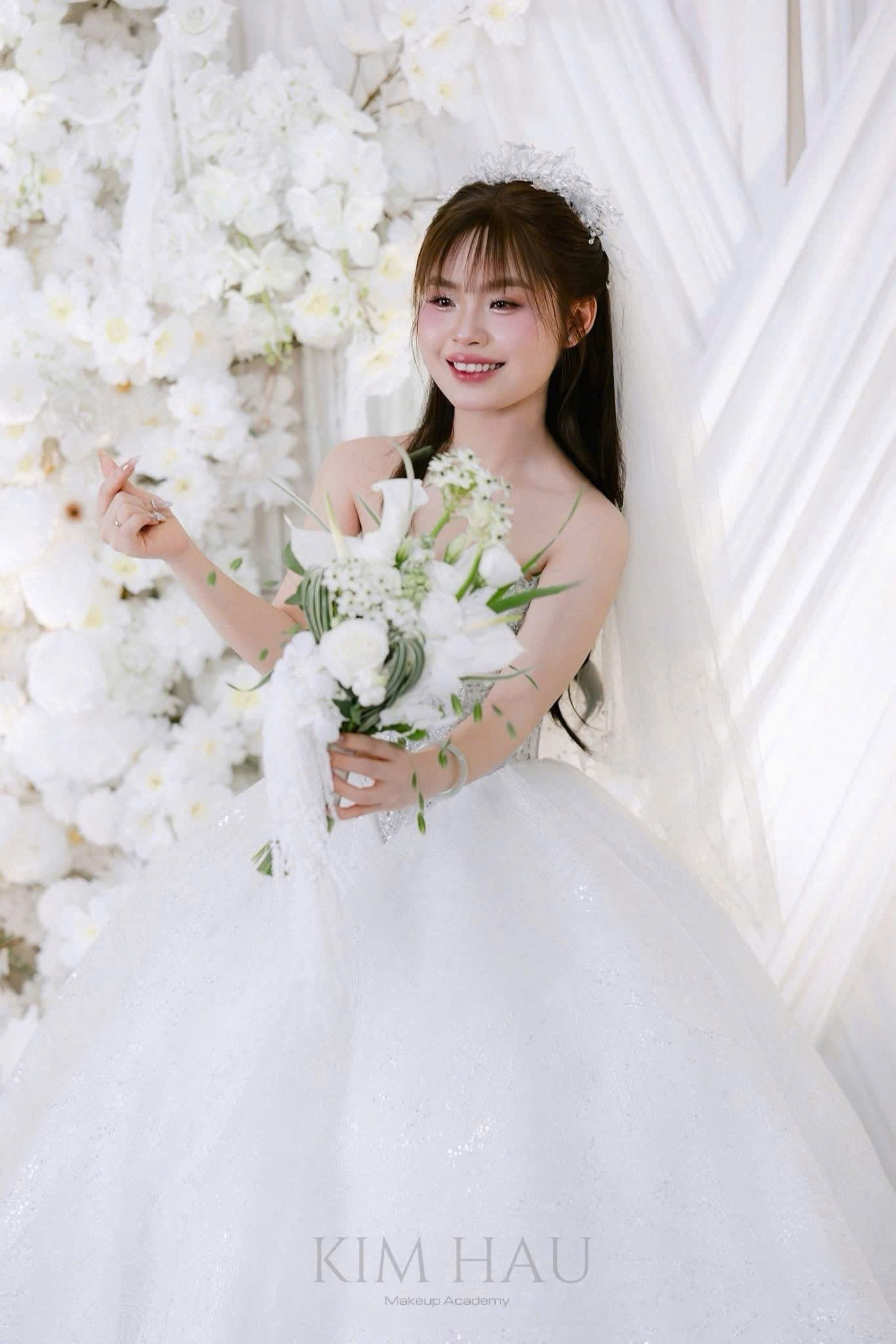 Kim Hậu Makeup - 4