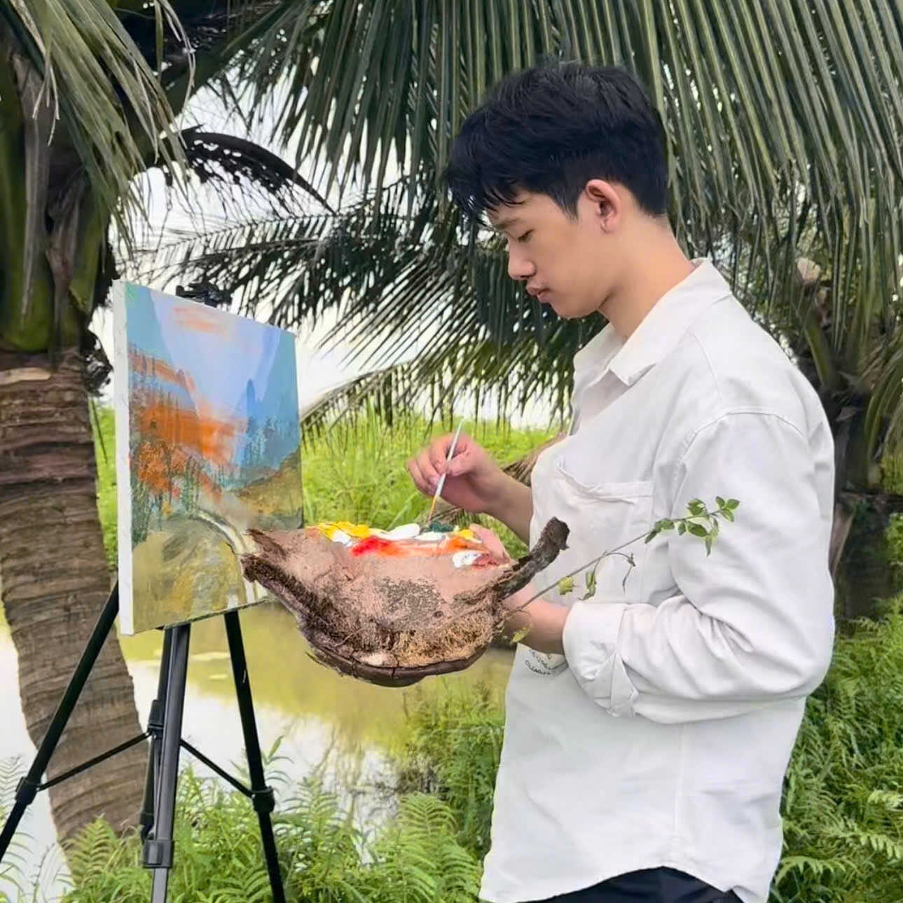 Khánh Hay Vẽ: Chàng họa sĩ tự học viết tiếp giấc mơ từ những nét cọ của đam mê