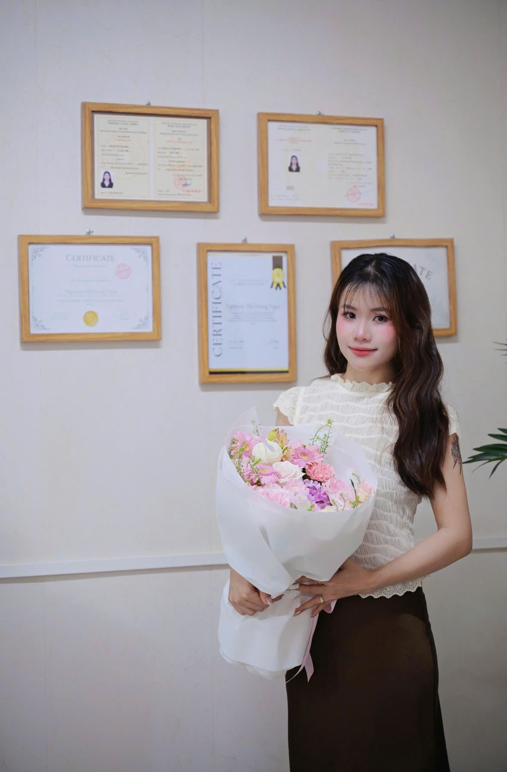 Hồng Ngát Nail - 1
