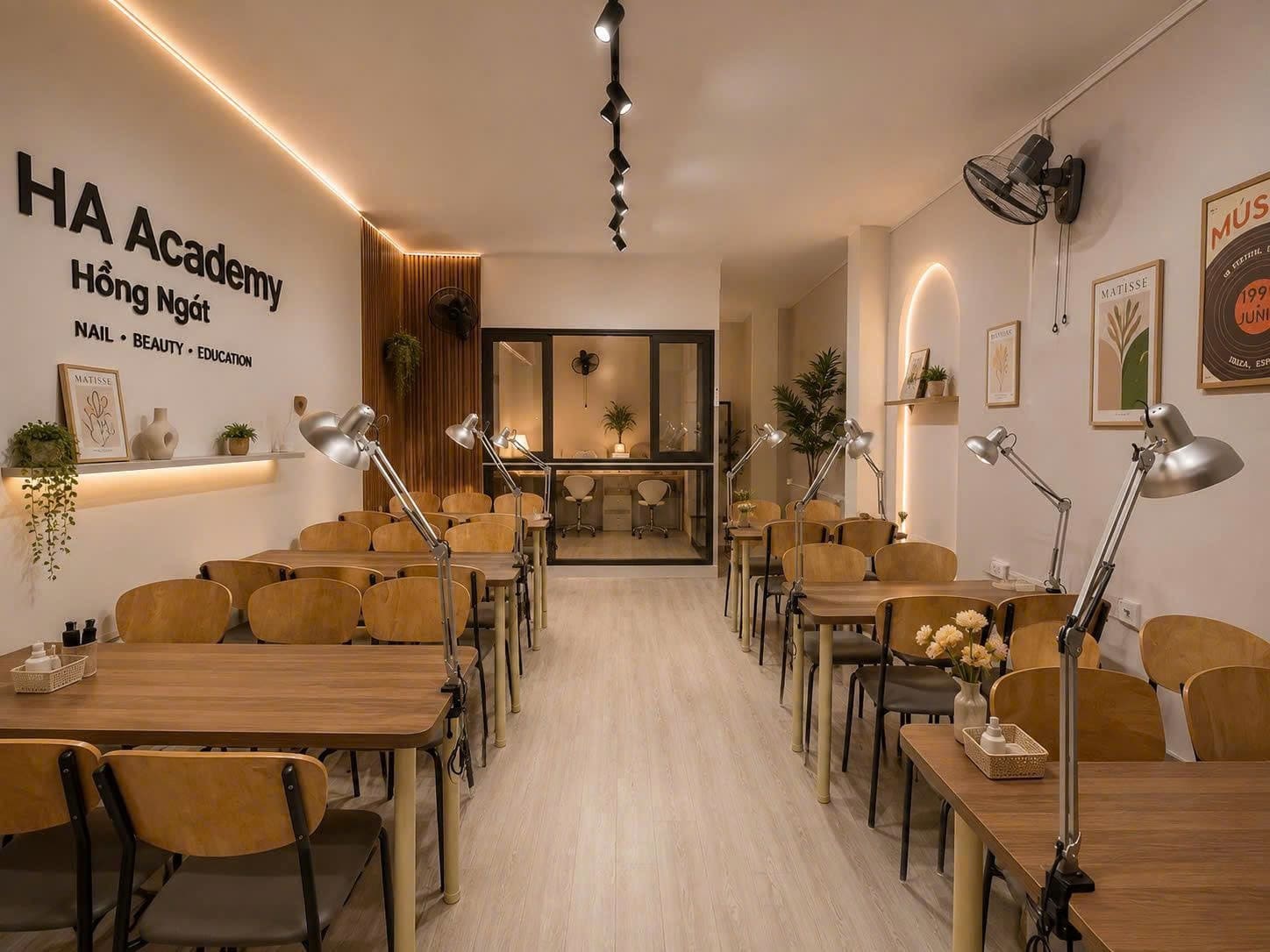 LE.O Nail Academy – Địa chỉ đào tạo nail uy tín tại Kỳ Anh, Hà Tĩnh